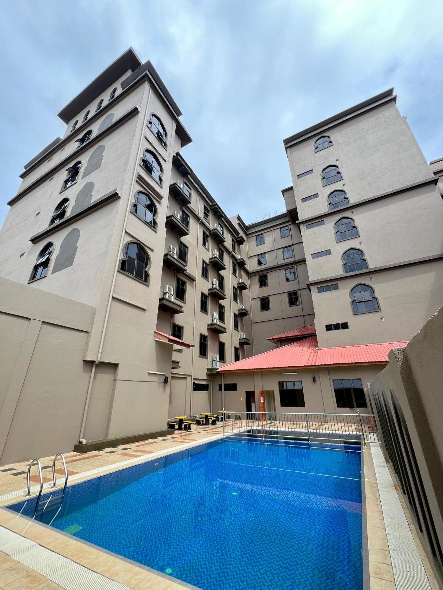 The Grand Puteri Hotel Kuala Terengganu Exterior foto