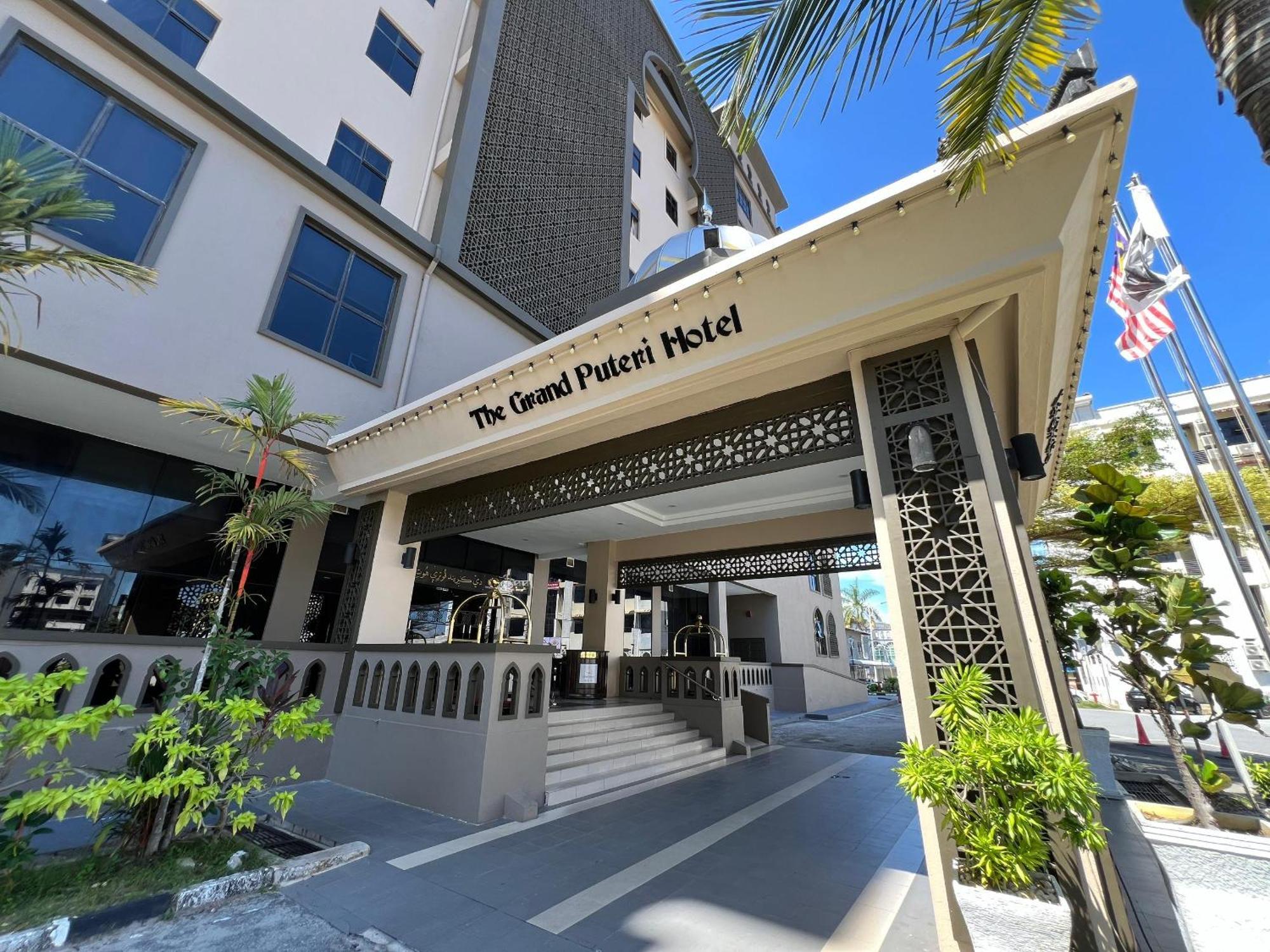 The Grand Puteri Hotel Kuala Terengganu Exterior foto